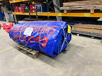 Rood/wit springkussen - afbeelding 4 van  4