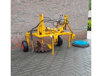 Rooier, aanaarder & compoststrooier voor moerbedden - afbeelding 15 van  21