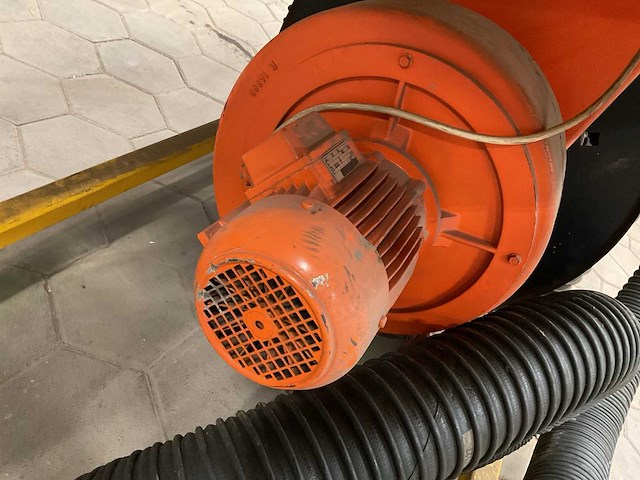 Rookafzuig slang op haspel - afbeelding 6 van  6