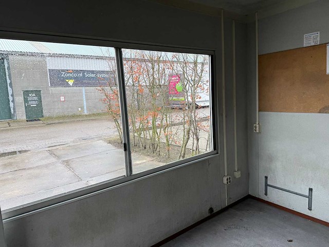 Rookhok/kantoorunit - afbeelding 6 van  7