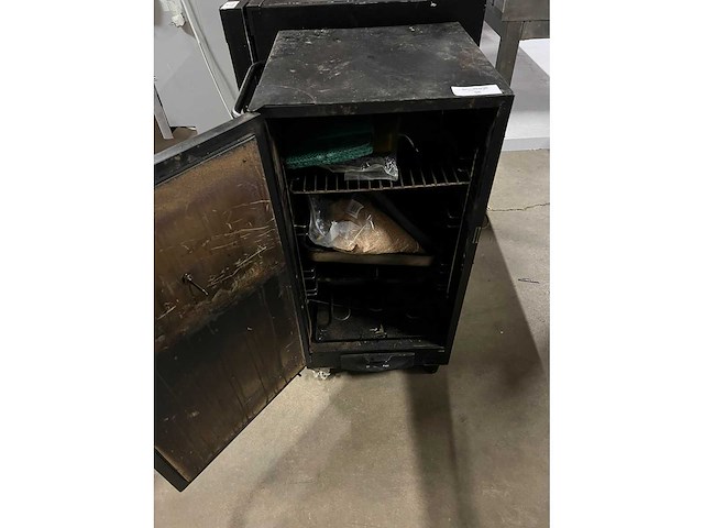 Rookkast - overige koken / bakken / grillen - afbeelding 1 van  2
