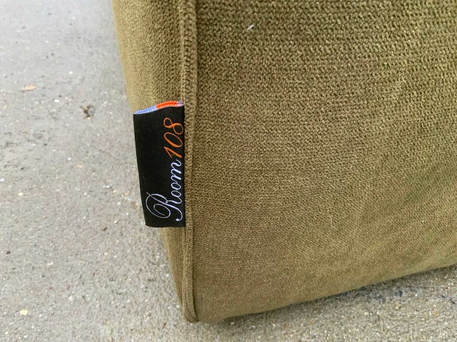 Room 108 bankstel - afbeelding 4 van  9