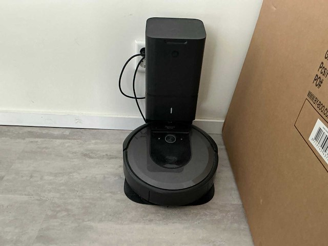 Roomba robot robotstofzuiger - afbeelding 1 van  3