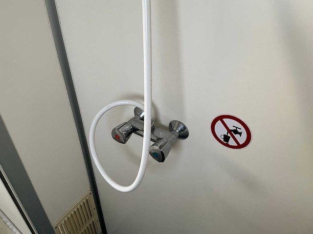 Ros decontaminatie-unit met aggregaat/generator - afbeelding 19 van  31