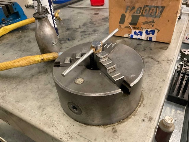 Roscamat 400 pneumatische tapmachine - afbeelding 7 van  9