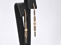 Rosé gouden oorbellen met champagne diamanten