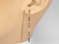 Rosé gouden oorbellen met champagne diamanten - afbeelding 2 van  9