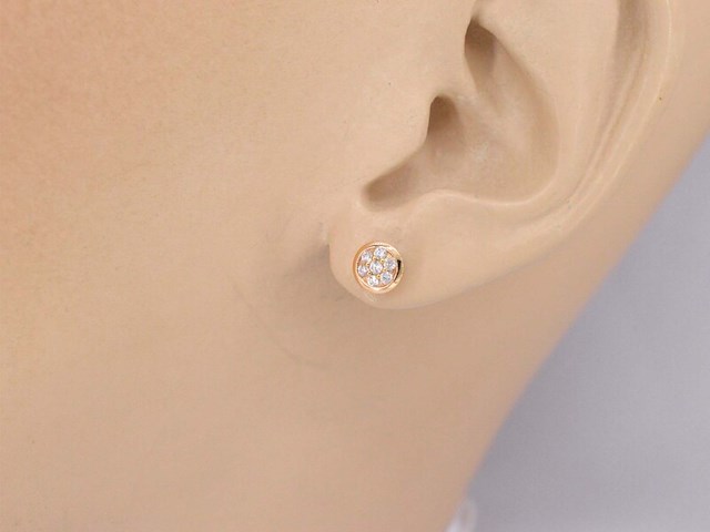 Rosé gouden oorbellen met diamanten - afbeelding 4 van  11
