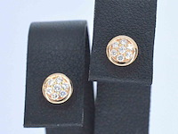 Rosé gouden oorbellen met diamanten - afbeelding 5 van  11