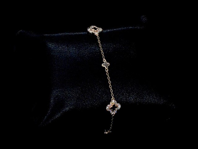Rosegouden armband in klaver vier vorm met diamanten - afbeelding 3 van  6