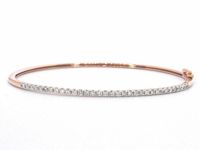 Rosegouden bangle armband met natuurlijke briljant geslepen diamanten - afbeelding 1 van  9