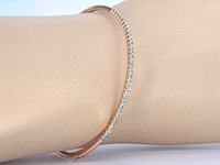 Rosegouden bangle armband met natuurlijke briljant geslepen diamanten - afbeelding 2 van  9