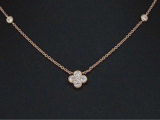 Rosegouden collier met diamanten klaver hanger - afbeelding 1 van  7