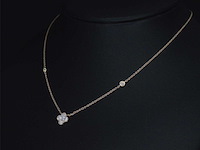 Rosegouden collier met diamanten klaver hanger - afbeelding 4 van  7
