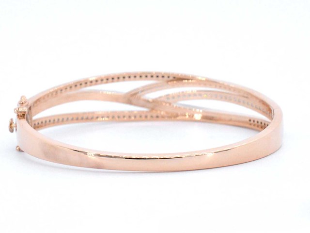 Rosegouden design armband met witte en zwarte briljanten - afbeelding 7 van  8