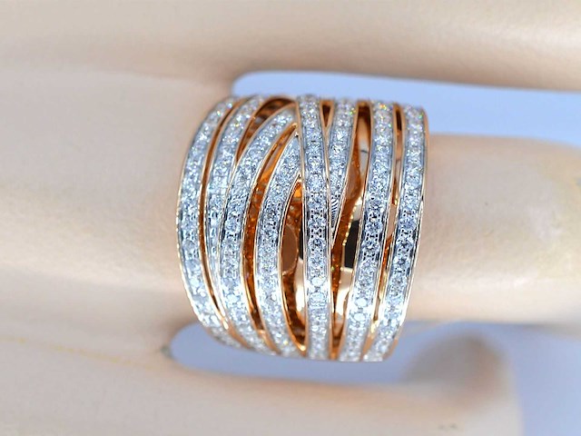 Rosegouden design ring met briljant geslepen diamanten - afbeelding 4 van  7