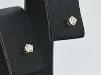 Rosegouden oorbellen met diamant - afbeelding 7 van  11