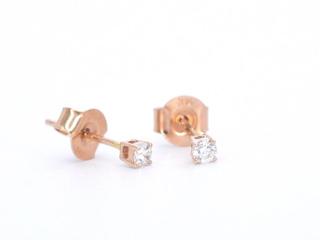 Rosegouden oorbellen met diamant - afbeelding 5 van  11