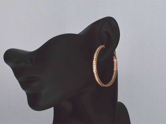 Rosegouden oorbellen met diamanten - afbeelding 3 van  10