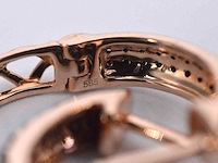 Rosegouden oorbellen met zwarte diamant - afbeelding 1 van  3