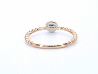 Rosegouden ring met centraal een rondje vol gezet met diamanten - afbeelding 7 van  10