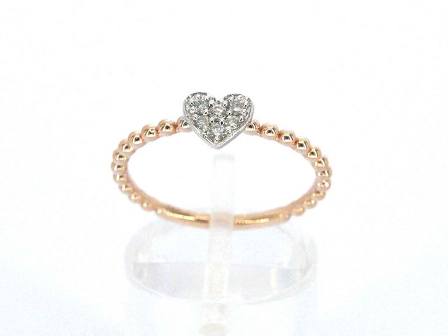 Rosegouden ring met een hartje vol gezet met diamanten - afbeelding 6 van  10