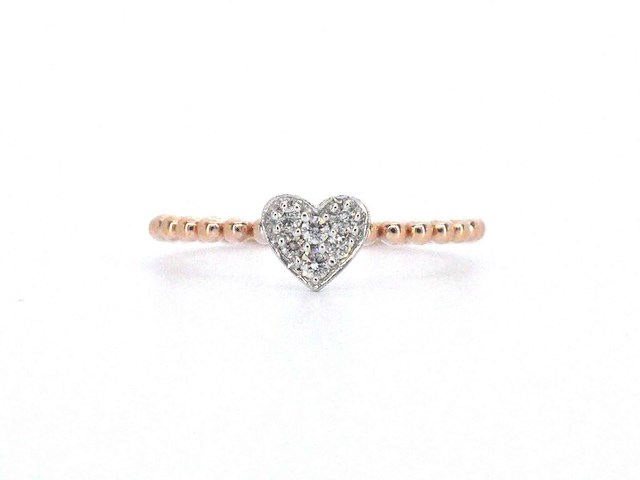 Rosegouden ring met een hartje vol gezet met diamanten - afbeelding 1 van  10