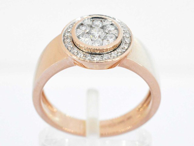 Rosegouden ring met natuurlijk gezette diamanten van hoge kwaliteit - afbeelding 2 van  7