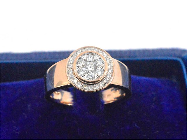 Rosegouden ring met natuurlijk gezette diamanten van hoge kwaliteit - afbeelding 4 van  7