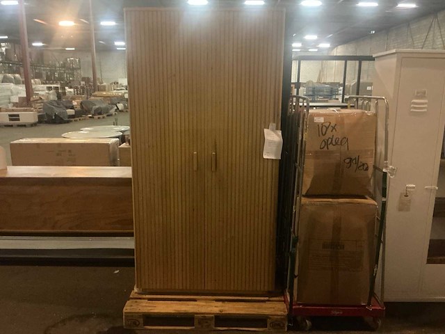 Rosenborg naturel kabinetkast 109x45,5x210cm - afbeelding 2 van  4