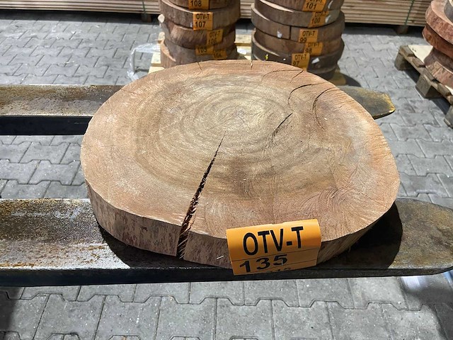 Rosewood schijf, dikte 70mm, ø 450mm - afbeelding 1 van  3
