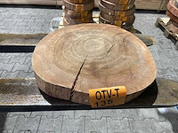 Rosewood schijf, dikte 70mm, ø 450mm - afbeelding 1 van  3