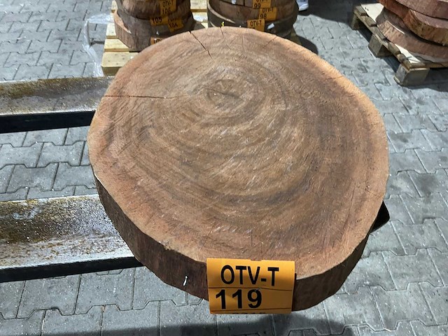 Rosewood schijf, dikte 70mm, ø 500mm - afbeelding 1 van  3