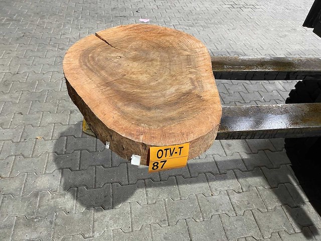 Rosewood schijf, dikte 70mm, ø 600mm - afbeelding 1 van  3