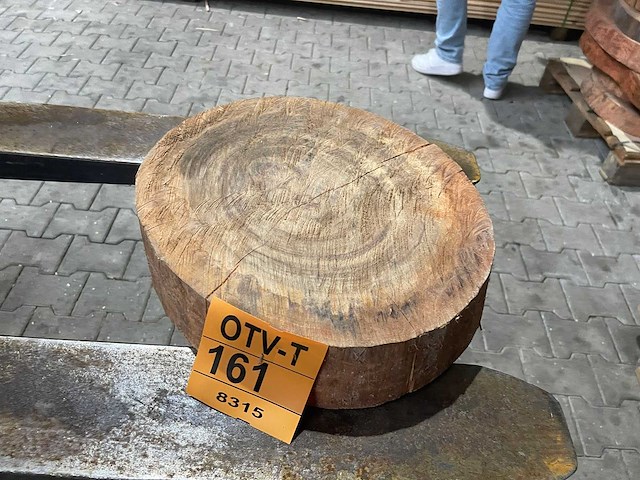 Rosewood schijf, dikte 75mm, ø 400mm - afbeelding 1 van  3