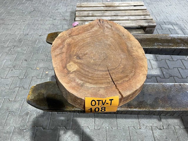 Rosewood schijf, dikte 80mm, ø 400mm - afbeelding 1 van  3