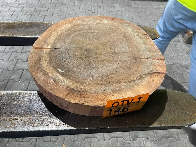 Rosewood schijf, dikte 80mm, ø 400mm - afbeelding 1 van  3