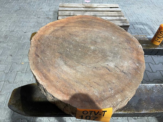 Rosewood schijf, dikte 80mm, ø 500mm - afbeelding 1 van  3