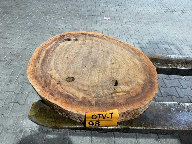 Rosewood schijf, dikte 80mm, ø 500mm - afbeelding 1 van  3