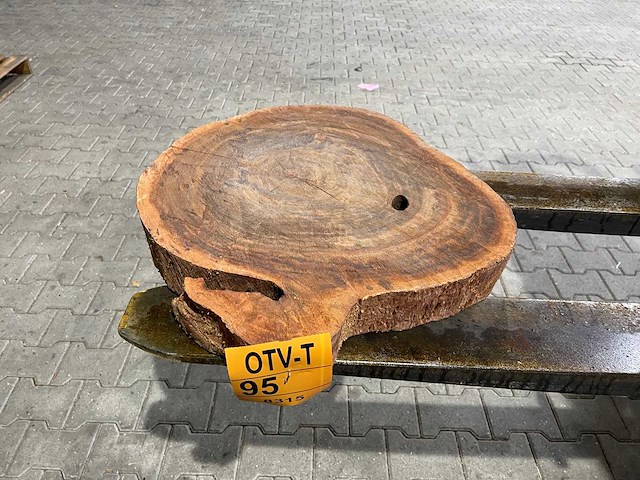 Rosewood schijf, dikte 80mm, ø 600mm - afbeelding 1 van  3