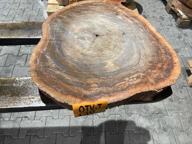 Rosewood schijf, dikte 85mm, ø 550mm - afbeelding 1 van  3