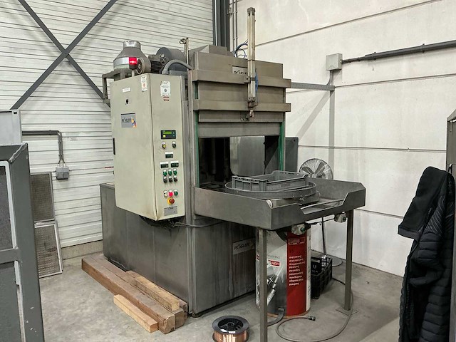 Rösler - 1998 - roficab 800 wwr-dry - industriële wasmachine met droogfunctie - afbeelding 1 van  13