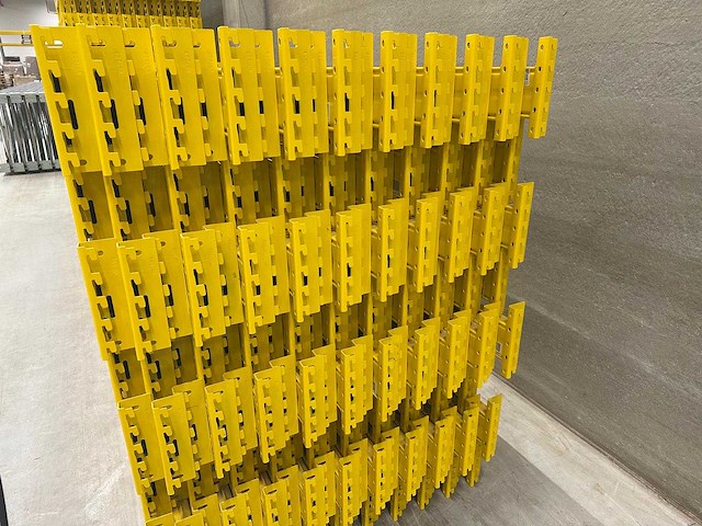 Rosss - 2025 - 90/r - palletstelling 12x100 - afbeelding 9 van  13