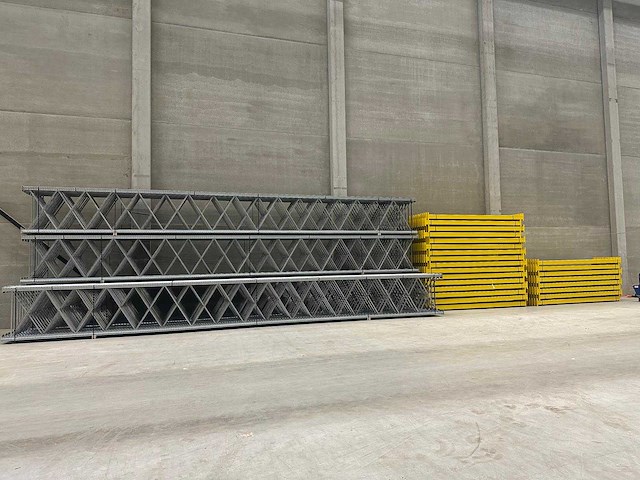 Rosss - 2025 - 90/r - palletstelling 48x380 - afbeelding 1 van  13