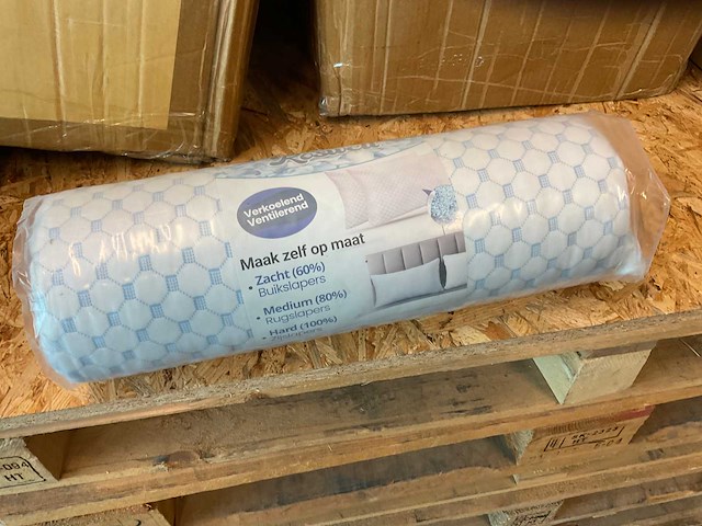 Roswell - hoofdkussen op maat (10x) - afbeelding 1 van  3