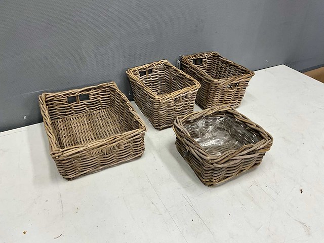 Rotan manden (4x) - afbeelding 1 van  5