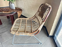 Rotan stoel met salontafel - afbeelding 2 van  4