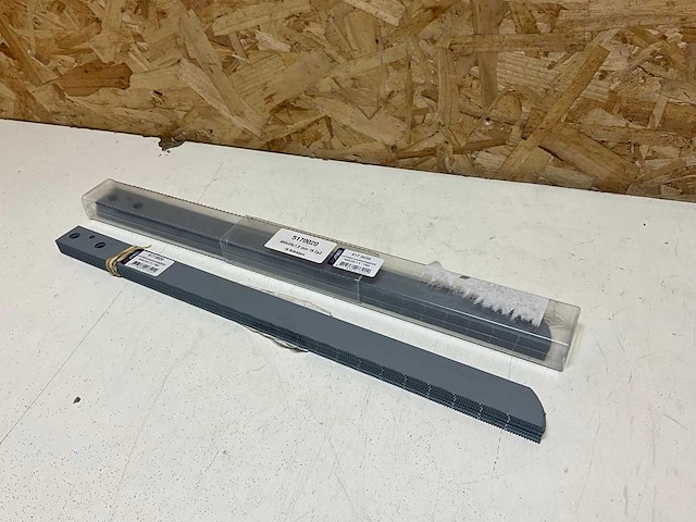 Rotec luchtdecoupeerzaagblad 400x25x1.5mm 18tpi (15x) - afbeelding 1 van  4