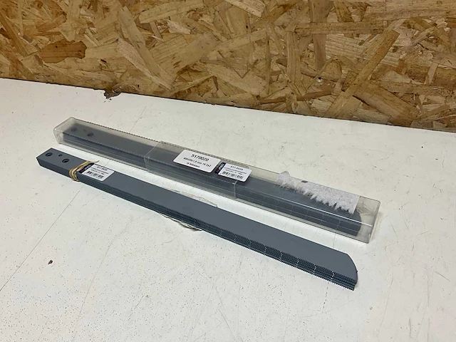 Rotec luchtdecoupeerzaagblad 400x25x1.5mm 18tpi (15x) - afbeelding 1 van  4
