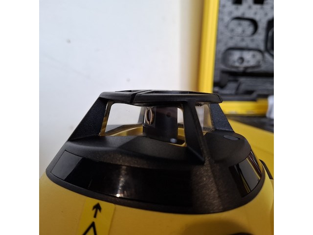 Roterende laser leica, rugby 55, bouwjaar 2012 - afbeelding 5 van  8